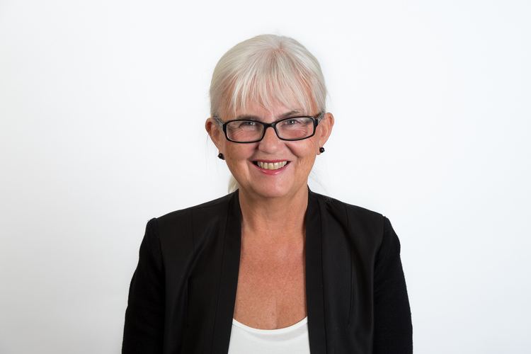 Helen Bjørnøy Fylkesmannen i Buskerud Stor aktivitet i kommunereformarbeidet