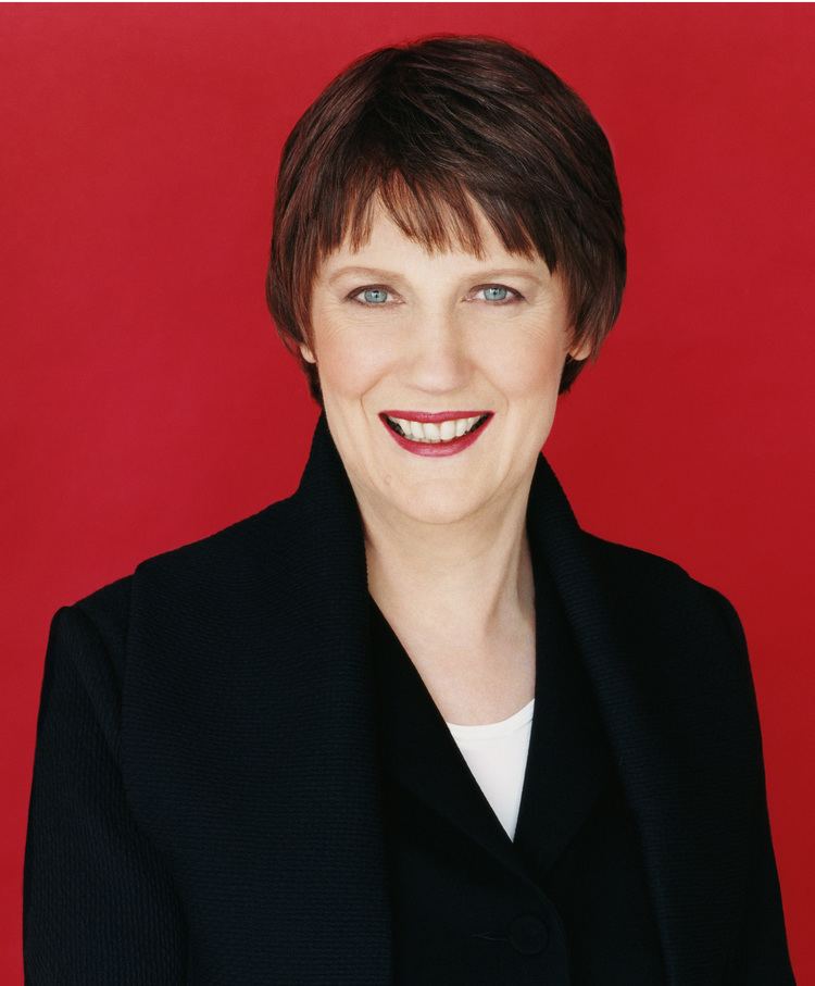 Helen Clark httpsuploadwikimediaorgwikipediacommons88