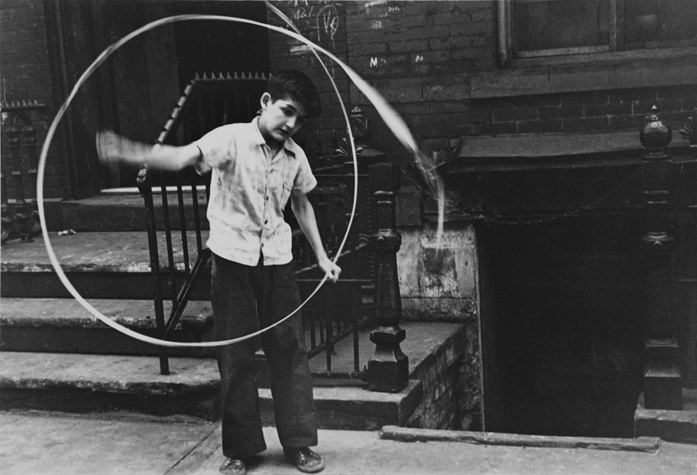 Helen Levitt Helen Levitt In the Street Telfair Museums