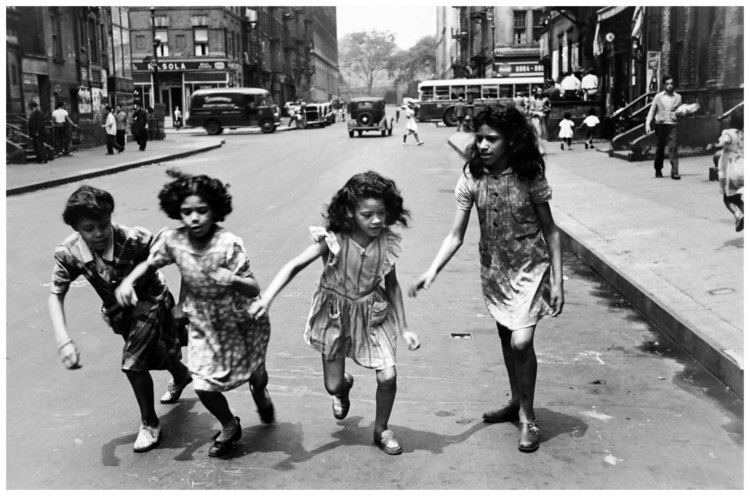 Helen Levitt Child39s Play in Helen Levitt39s Early Photographs ON ASX