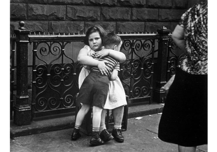 Helen Levitt Child39s Play in Helen Levitt39s Early Photographs ON ASX