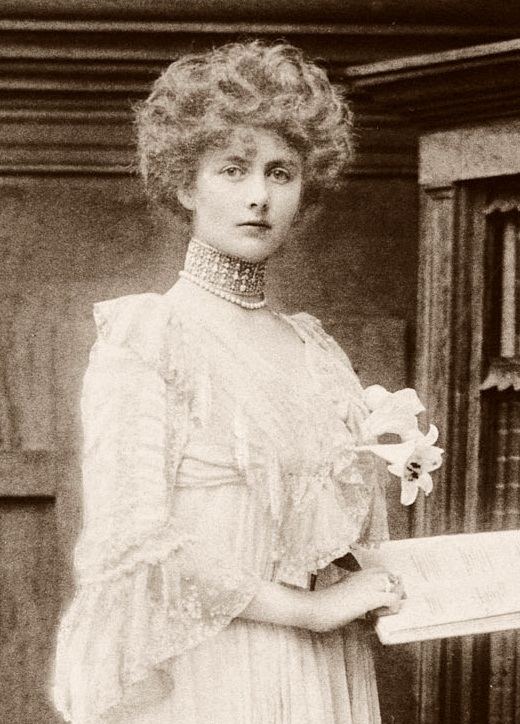 Helen Vincent, Viscountess D'Abernon FileLady Helen Vincentjpg Wikimedia Commons