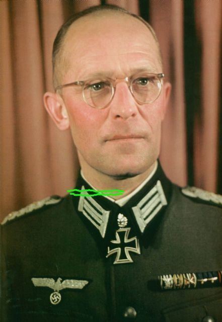 Helmut Thumm General der Infanterie Helmut Thumm 25 August 1895 13 July 1977