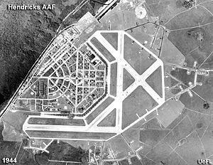 Hendricks Army Airfield httpsuploadwikimediaorgwikipediacommonsthu