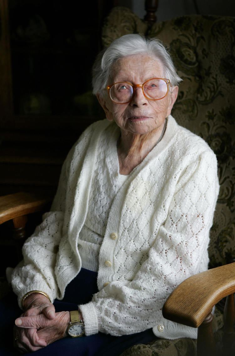 Hendrikje van Andel-Schipper Blood Of World39s Oldest Woman Hendrikje van Andel