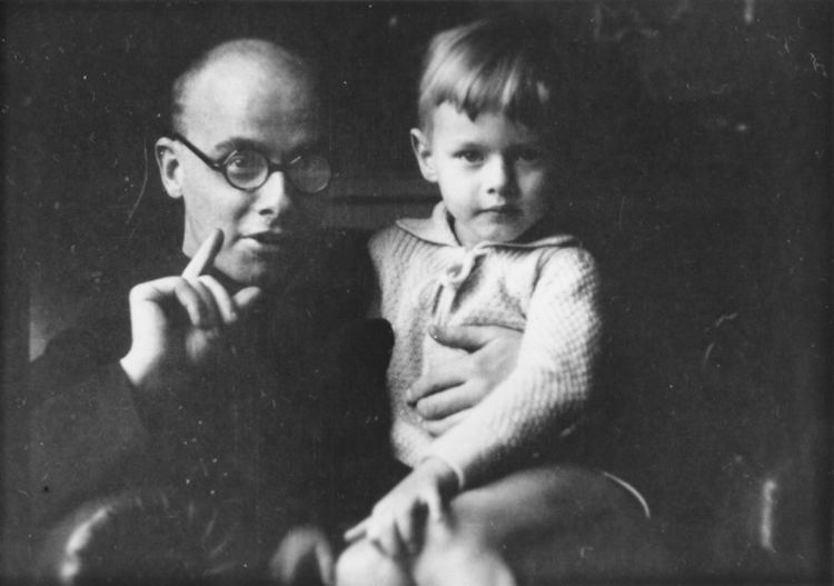 Henri Reynders Father Henri Reynders Father Bruno holds his nephew Michel