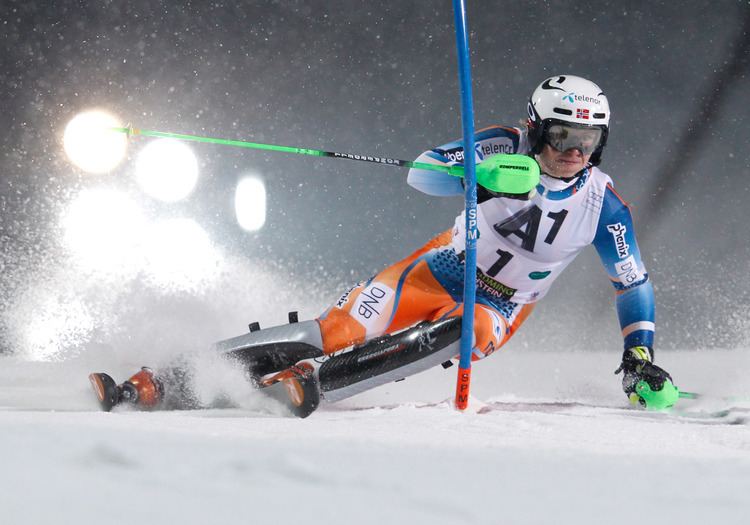 Henrik Kristoffersen Norwegian teen sensation wins Schladming night slalom