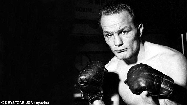 Henry Cooper Muhammad Ali delivers moving tribute to Henry Cooper