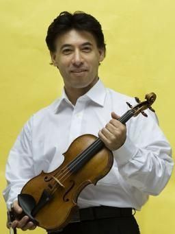 Henry Raudales Famous Musician Henry Raudales was given his first violin lesson at