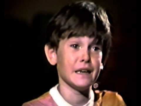 Henry Thomas Henry Thomas audition fr ET Ok kid you got the job YouTube