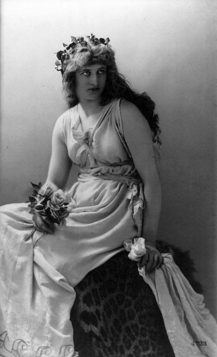 Henry Van der Weyde Henry Van der Weyde American actress Mary Anderson 18591940 as