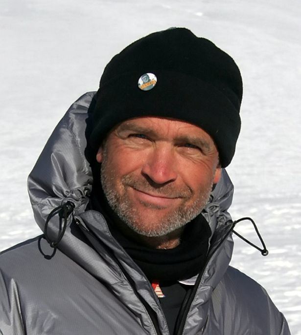 Henry Worsley (explorer) Antarctic explorer Henry Worsley dies 30 miles from end of