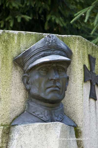 Henryk Sucharski Henryk Sucharski Monument in Nowy Sacz Photo 53218