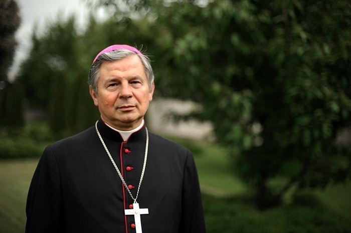 Henryk Tomasik Domagamy si szacunku dla wiarybiskup Henryk Tomasik Blogmedia24