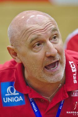 Herbert Müller (handball coach) httpsuploadwikimediaorgwikipediacommonsthu