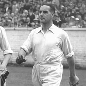 Herbert Sutcliffe Cricket Profile and Records of English cricketer Herbert Sutcliffe