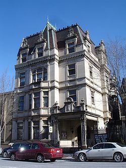 Herman Simon House httpsuploadwikimediaorgwikipediacommonsthu