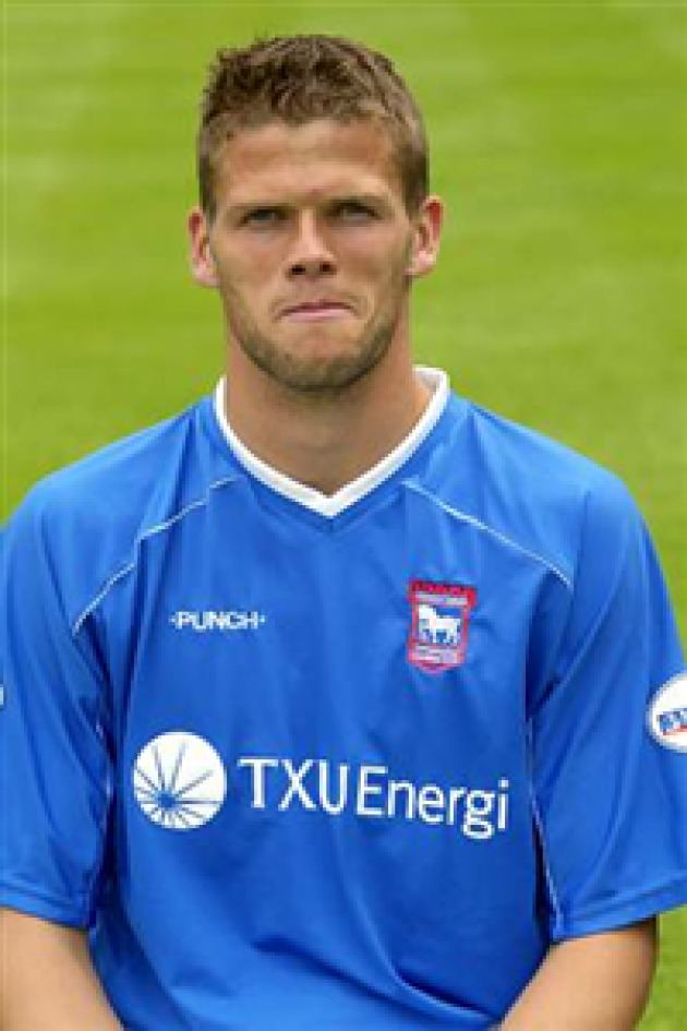 Hermann Hreiðarsson Hermann confirms he wants to leave Sport Ipswich Star