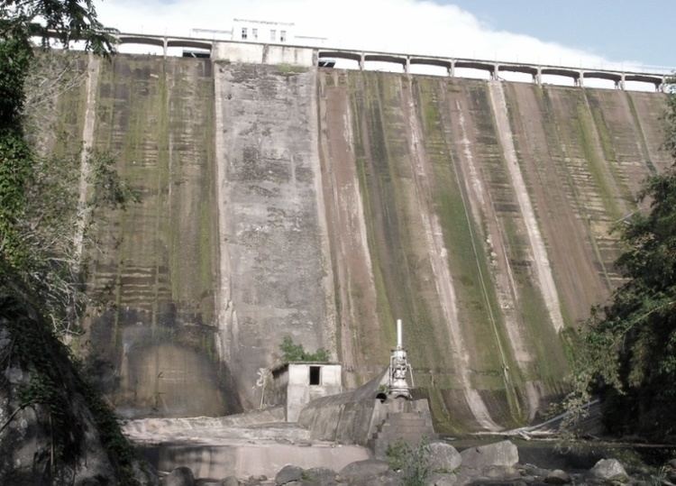 Hermitage Dam i1trekearthcomphotos6334p2137503bjpg