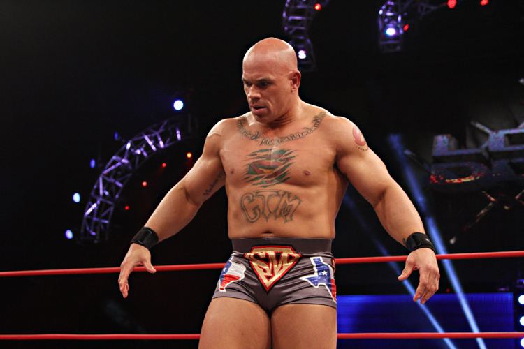 Hernandez (wrestler) Hernandez Online World of Wrestling