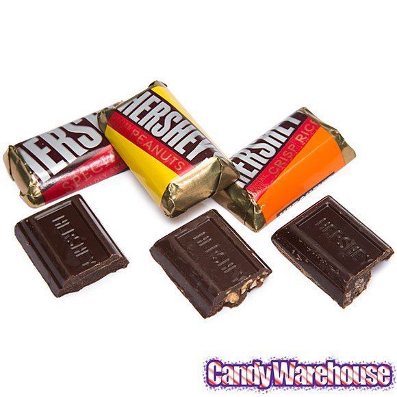 Hershey's Special Dark Hershey39s Special Dark Miniature Chocolate Bars 48Ounce Bag Bulk