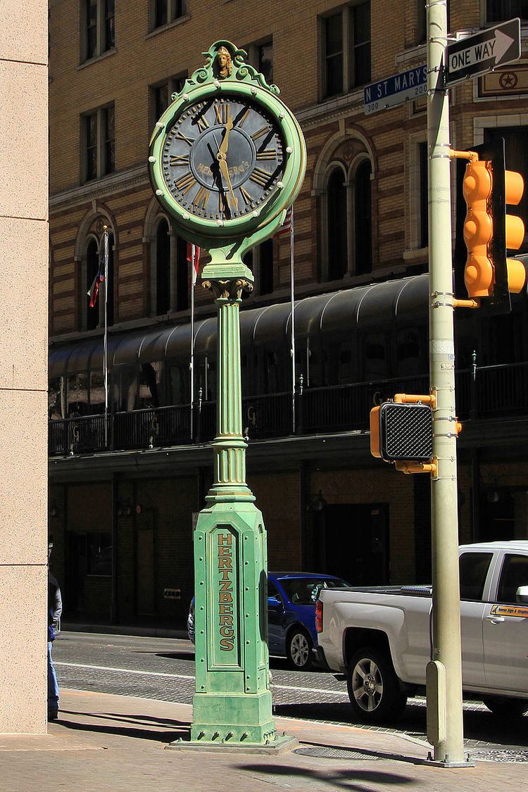 Hertzberg Clock (San Antonio)