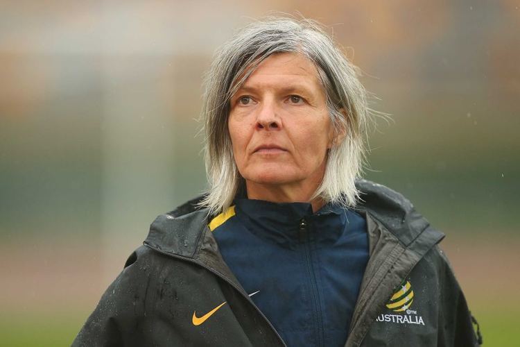 Hesterine de Reus Matildas lose 10 to Brazil with coach Hesterine de Reus