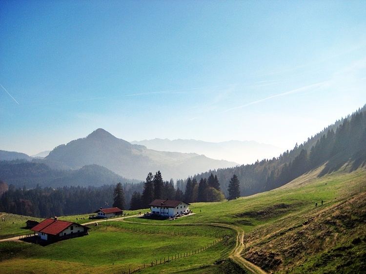 Heuberg (Chiemgau Alps) httpswwwbergtouronlinedewpcontentbilderh