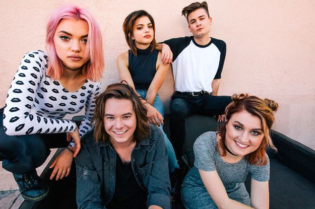 Hey Violet Here39s Everything You Need To Know About Hey Violet
