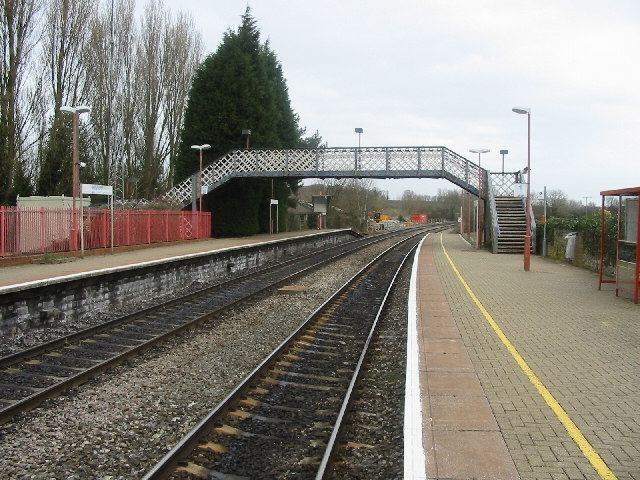 Heyford railway station