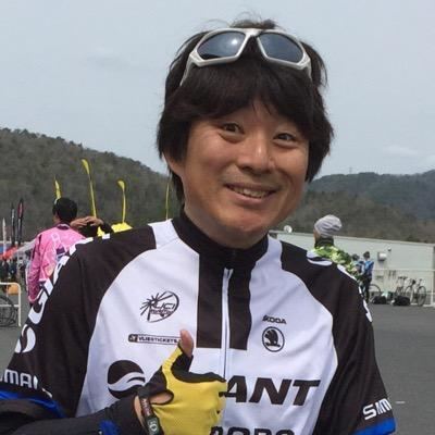 Hideaki Itsuno httpspbstwimgcomprofileimages5872398709233