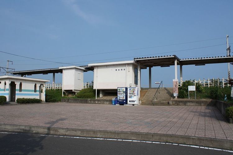 Higashi-Funaoka Station