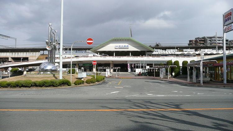 Higashi-Ikoma Station