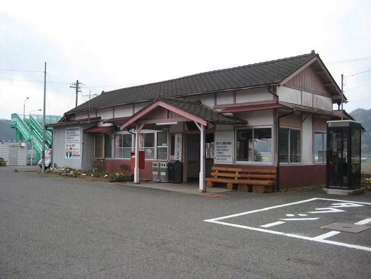 Higashidate Station