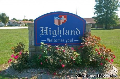 Highland, Illinois mediaconnectingstlouiscom500highlandcitysignjpg