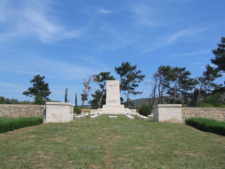 Hill 60 Commonwealth War Graves Commission Cemetery