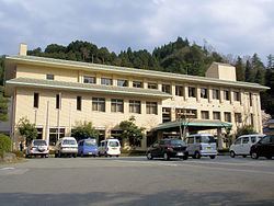 Hino, Tottori httpsuploadwikimediaorgwikipediacommonsthu