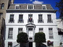 Hiram W. Johnson House httpsuploadwikimediaorgwikipediacommonsthu