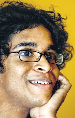 Hiran Abeysekera A new scene for Hiran