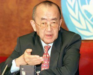 Hiroshi Nakajima Hiroshi Nakajima impulsor de la cura de la tuberculosis Sociedad