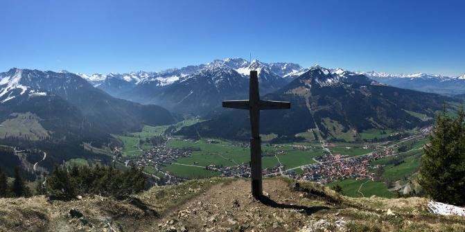 Hirschberg (Allgäu Alps) httpsimgoastaticcomimg217774274671x335rgi