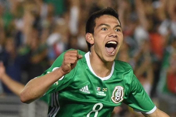 Hirving Lozano Manchester United in talks to sign Hirving Lozano Manchester