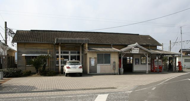 Hizen-Shiroishi Station