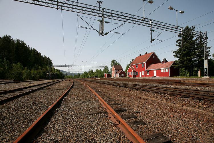 Hjuksebø Station
