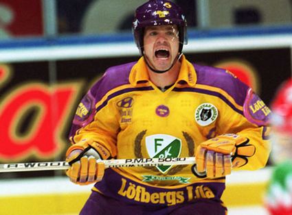 Håkan Loob Third String Goalie 198384 Calgary Flames Hkan Loob Jersey