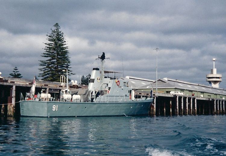 HMAS Aware (P 91) wwwshipspottingcomphotosmiddle8711570178jpg