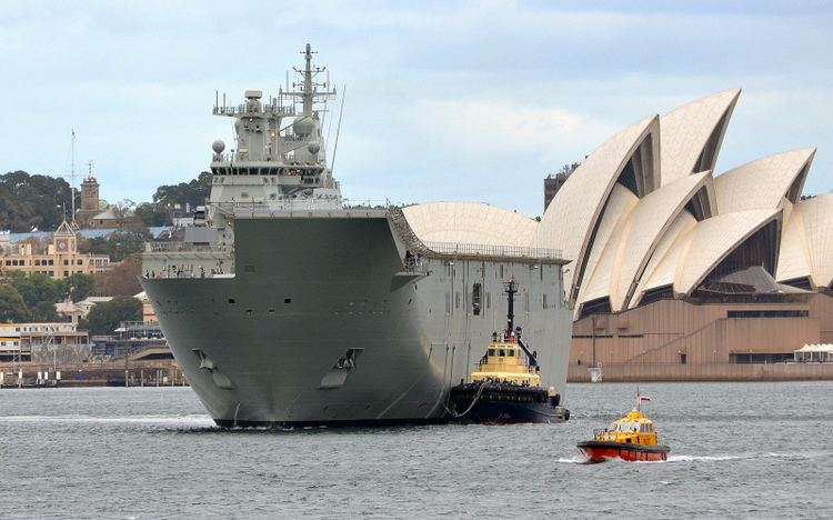 HMAS Canberra (L02) HMAS CANBERRA L02 IMO 9608960 ShipSpottingcom Ship Photos and