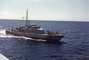 HMAS Cessnock (FCPB 210) httpsuploadwikimediaorgwikipediacommonsthu