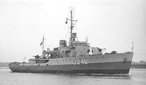 HMAS Fremantle (J246) httpsuploadwikimediaorgwikipediacommonsthu