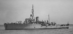 HMAS Gladstone (J324) httpsuploadwikimediaorgwikipediacommonsthu